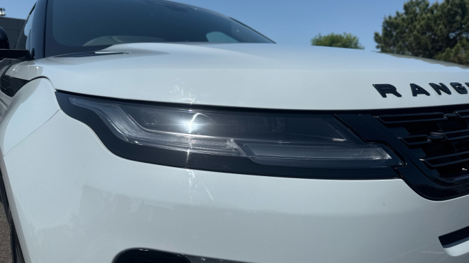 Land Rover Range Rover Evoque 2.0 D200 Hoxton Edition 5dr Auto Diesel Hatchback - Image 17